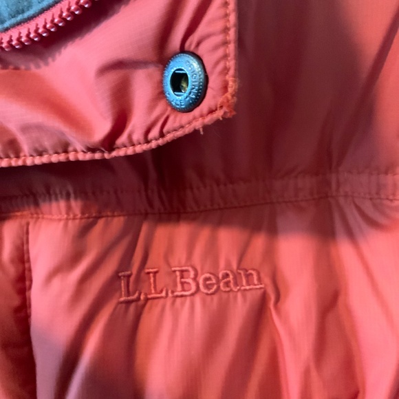 L. L. Bean Down Vest L/Regular - Picture 2 of 5